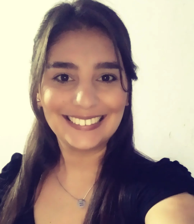 <strong>Camila Torres</strong>